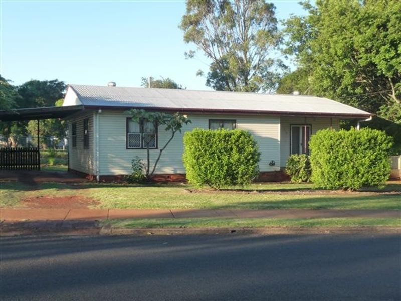 173 Stephen Street, Harristown QLD 4350