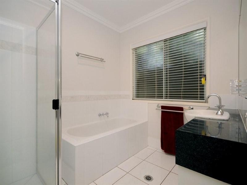 9 Quail Street, Rangeville QLD 4350