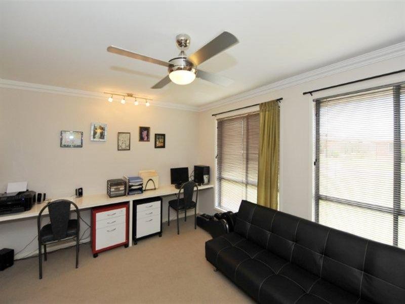 14 Sommariva Street, Westbrook QLD 4350