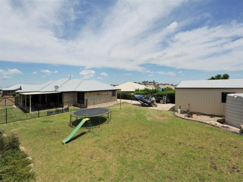 14 Sommariva Street, Westbrook QLD 4350