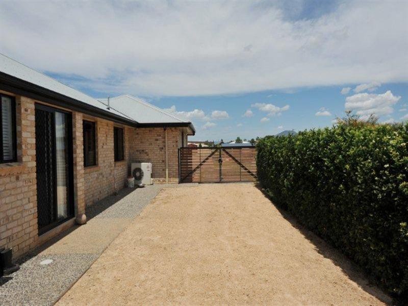 14 Sommariva Street, Westbrook QLD 4350