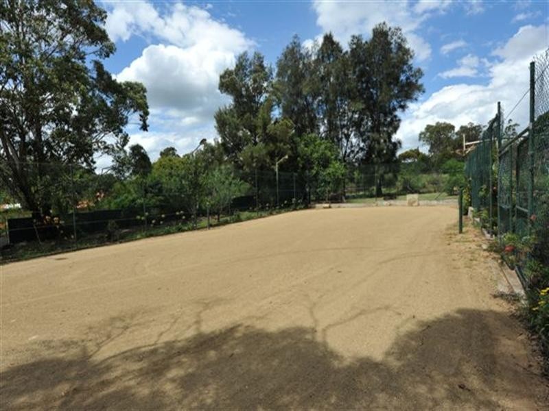 13 Cumners Road, Torrington QLD 4350