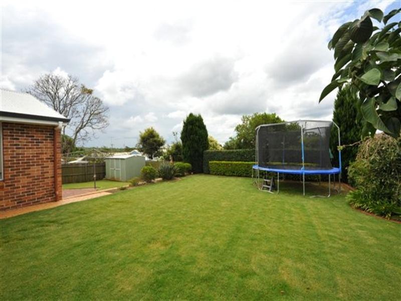 13 Jacaranda Court, Rangeville QLD 4350