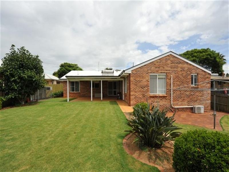 13 Jacaranda Court, Rangeville QLD 4350