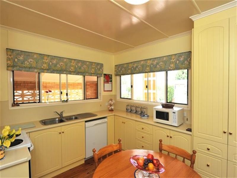 3 Canberra Street, Harristown QLD 4350