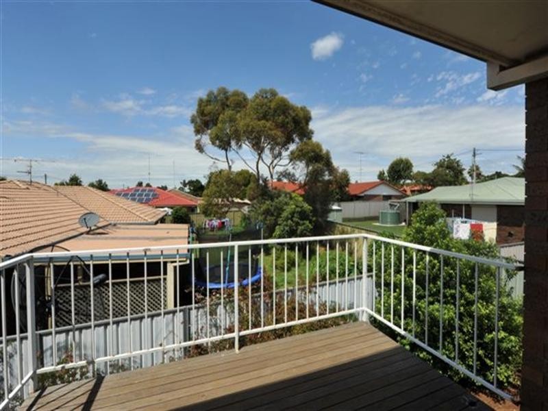 1 Kuhn Street, Kearneys Spring QLD 4350