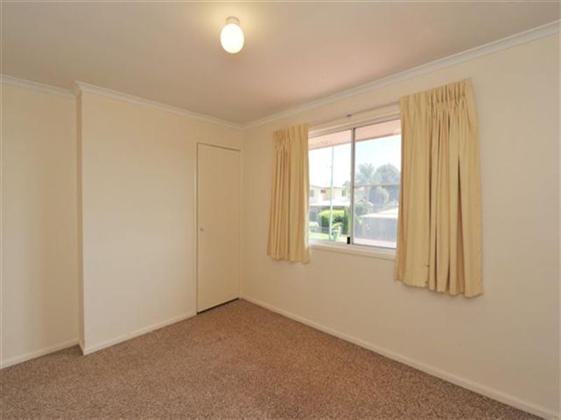 1 Kuhn Street, Kearneys Spring QLD 4350