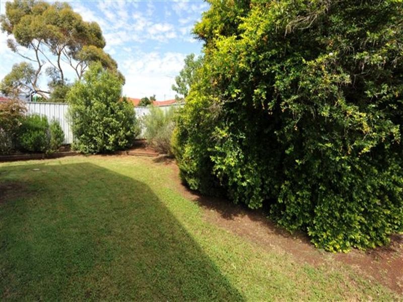 1 Kuhn Street, Kearneys Spring QLD 4350