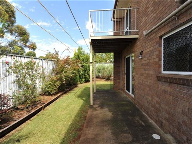 1 Kuhn Street, Kearneys Spring QLD 4350