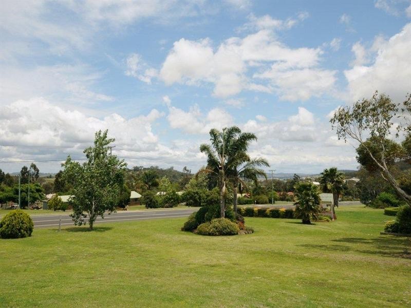 317 Glenvale Road, Glenvale QLD 4350