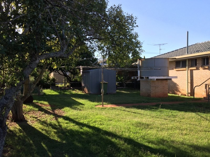4 Corriedale Crescent, Harristown QLD 4350