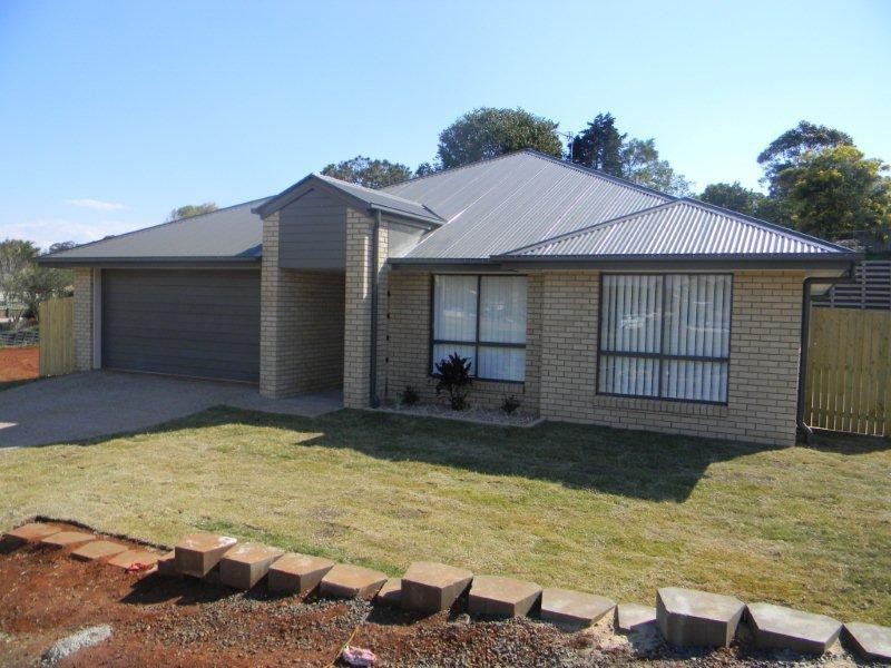9 Barwick Court, Wilsonton Heights QLD 4350