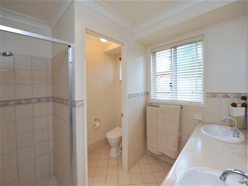 3 Weis Crescent, Middle Ridge QLD 4350