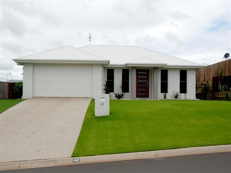 42 Sommariva Street, Westbrook QLD 4350