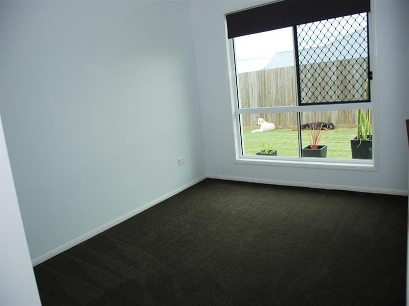 42 Sommariva Street, Westbrook QLD 4350