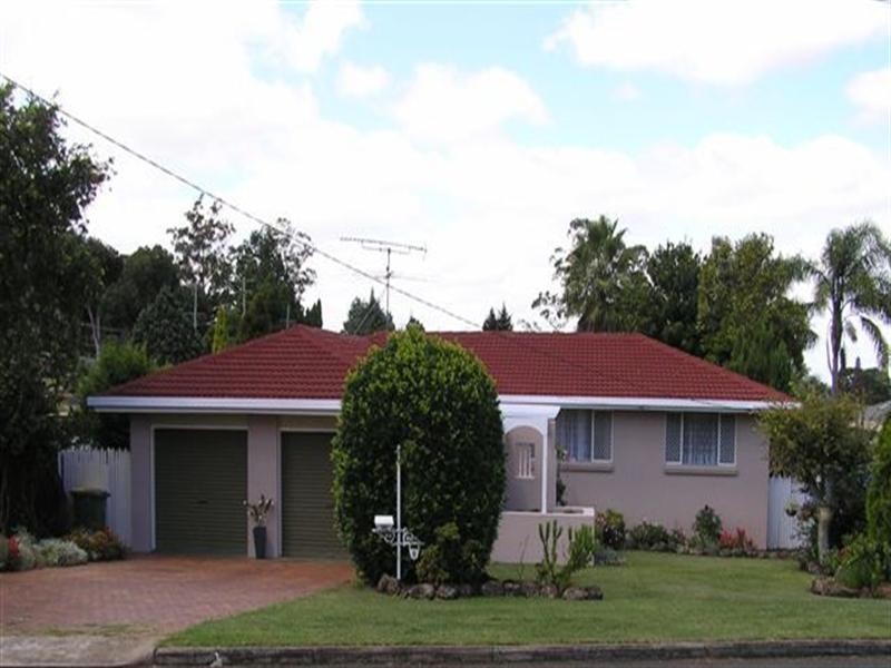 8 Blue Hills Drive, Rangeville QLD 4350