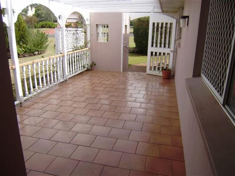 8 Blue Hills Drive, Rangeville QLD 4350