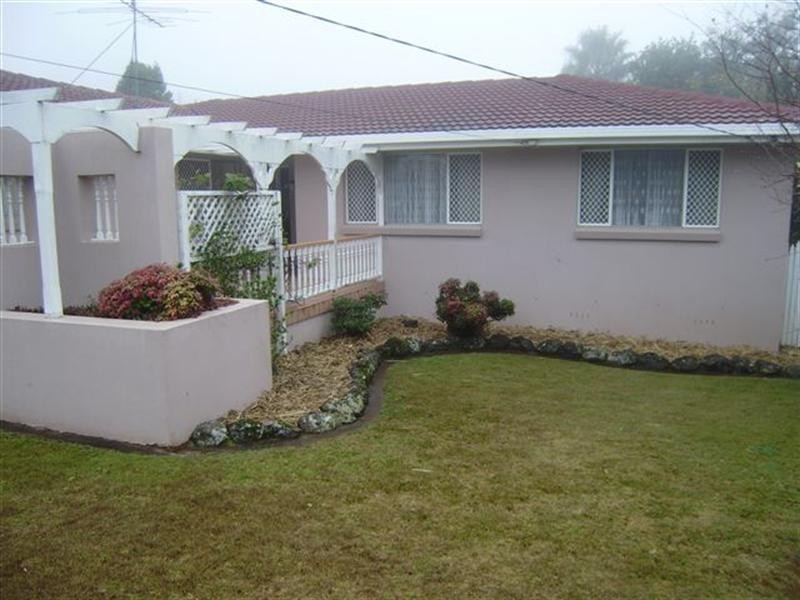 8 Blue Hills Drive, Rangeville QLD 4350