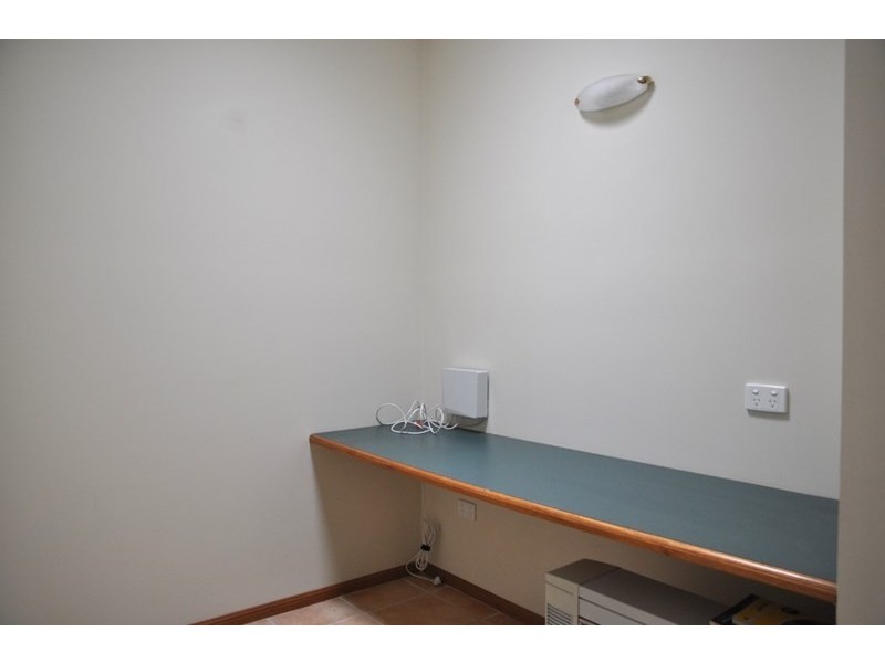 142 Spring Street, Middle Ridge QLD 4350