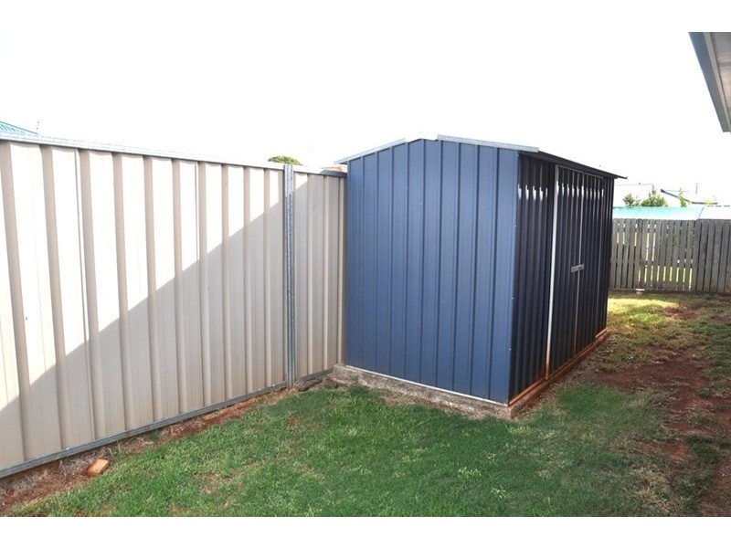 142 Spring Street, Middle Ridge QLD 4350