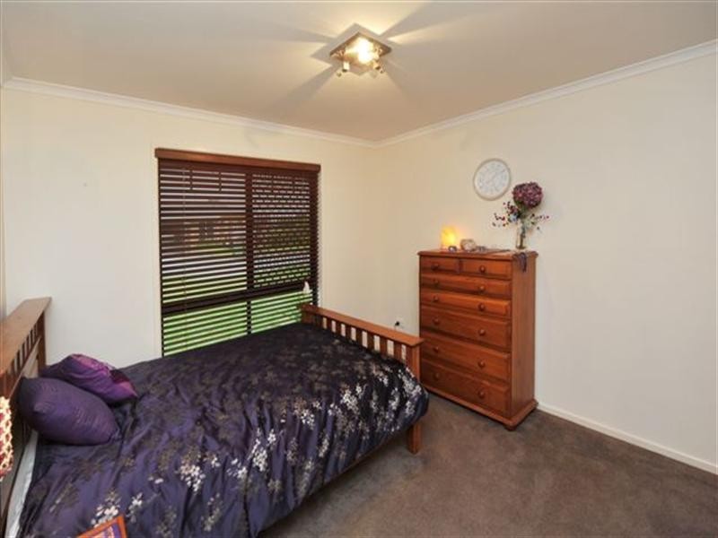 13 Hinchliffe Drive, Kearneys Spring QLD 4350