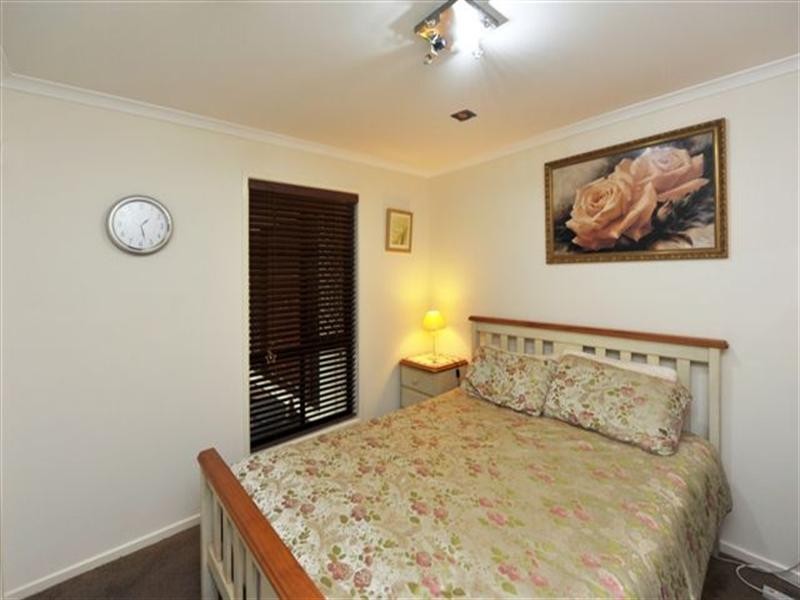 13 Hinchliffe Drive, Kearneys Spring QLD 4350