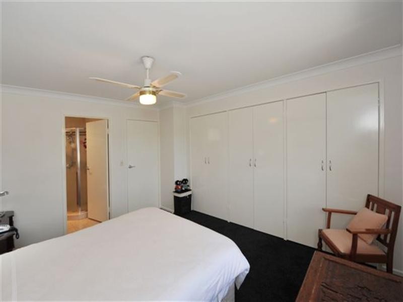 275 Mackenzie Street, Centenary Heights QLD 4350