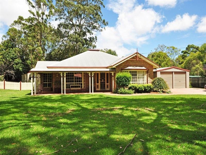 24 Blue Gum Drive, Highfields QLD 4352