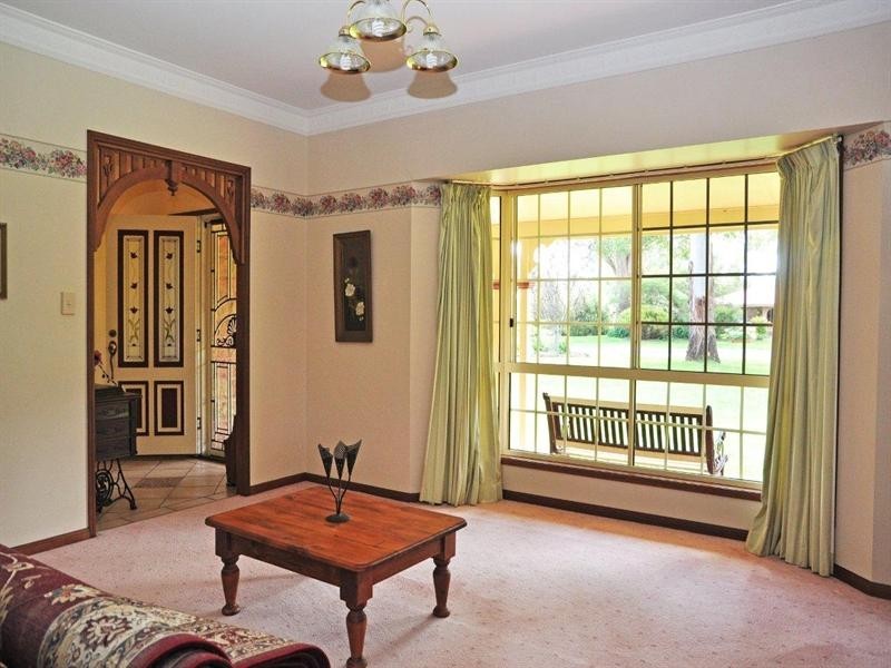24 Blue Gum Drive, Highfields QLD 4352