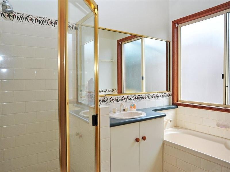 24 Blue Gum Drive, Highfields QLD 4352
