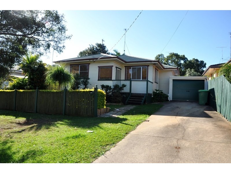 7 murphy Street, Rangeville QLD 4350