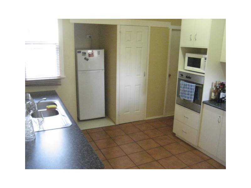 7 murphy Street, Rangeville QLD 4350