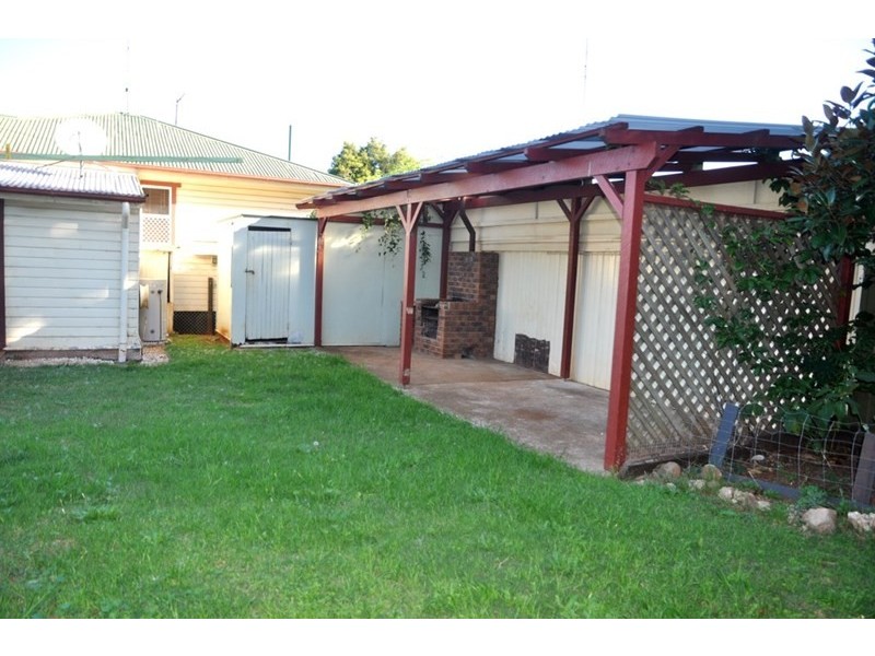 7 murphy Street, Rangeville QLD 4350