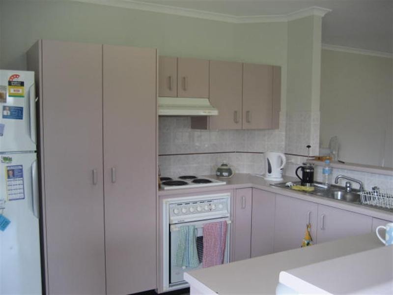 5 Oaklands Court, Glenvale QLD 4350