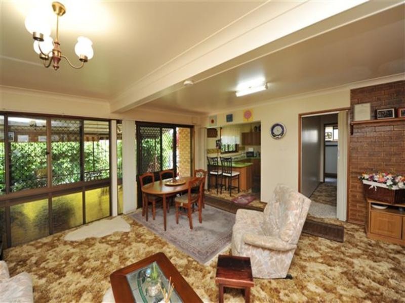 Unit 1, 316 Hume Street, Centenary Heights QLD 4350