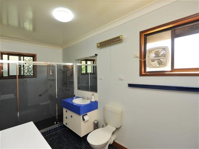 Unit 1, 316 Hume Street, Centenary Heights QLD 4350