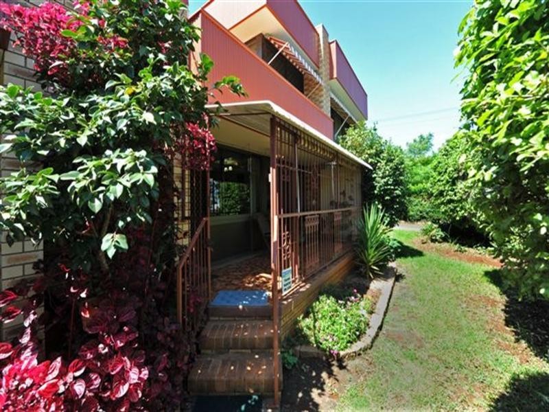 Unit 1, 316 Hume Street, Centenary Heights QLD 4350