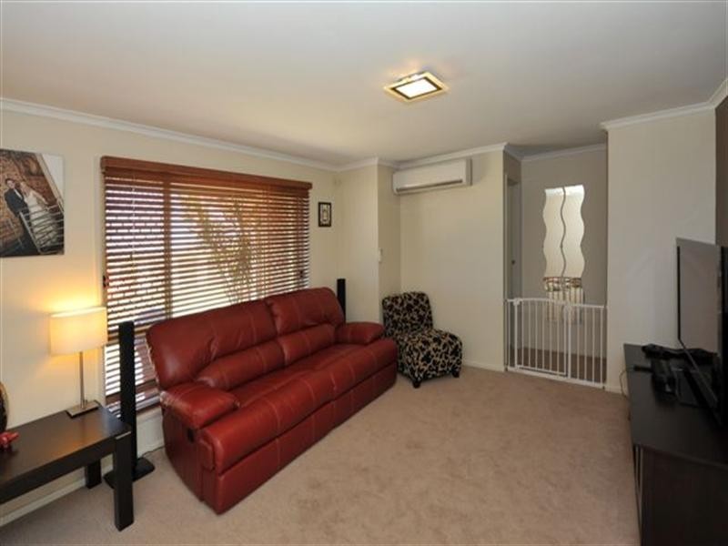 13 Beechcraft Court, Wilsonton QLD 4350