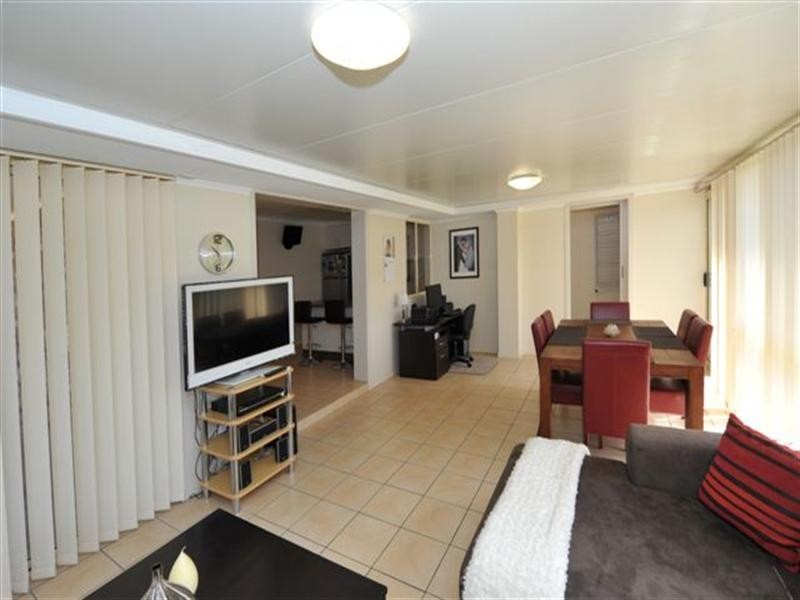 13 Beechcraft Court, Wilsonton QLD 4350