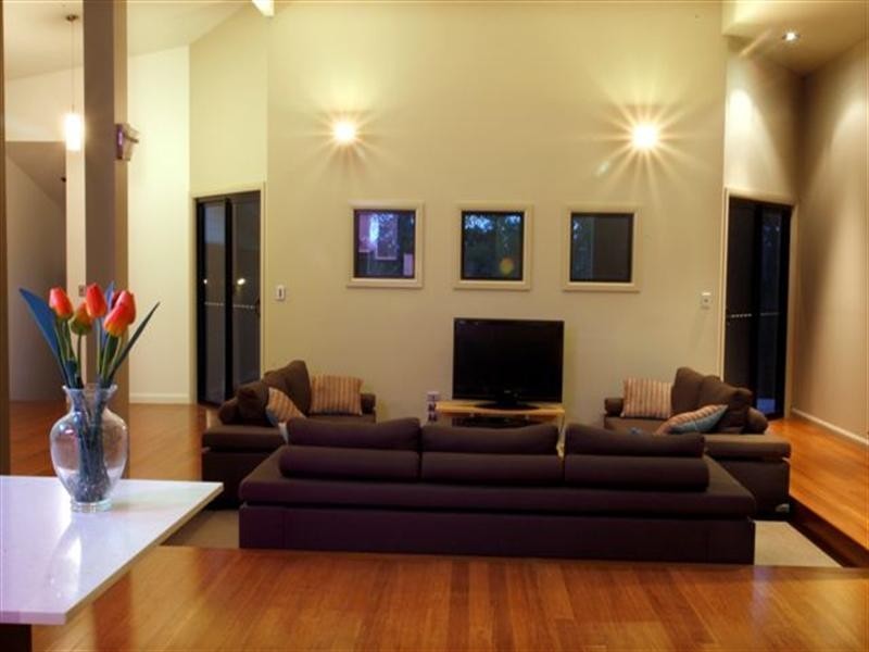 6 Holly Avenue, Highfields QLD 4352