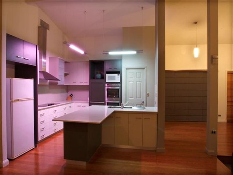 6 Holly Avenue, Highfields QLD 4352