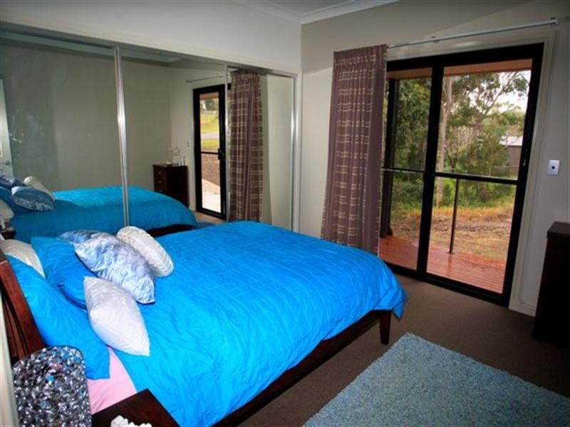 6 Holly Avenue, Highfields QLD 4352