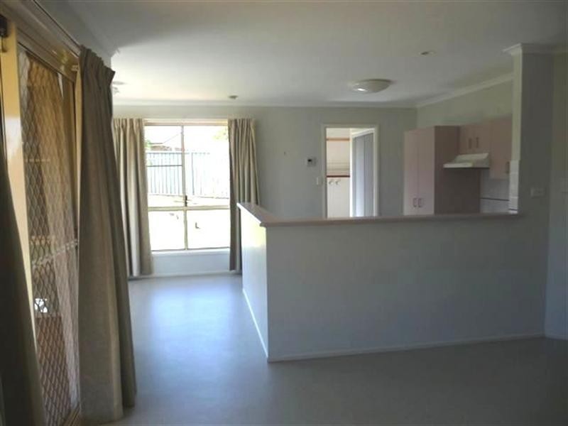 5 Oaklands Court, Glenvale QLD 4350