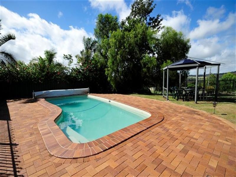 3 Kookaburra Court, Glenvale QLD 4350
