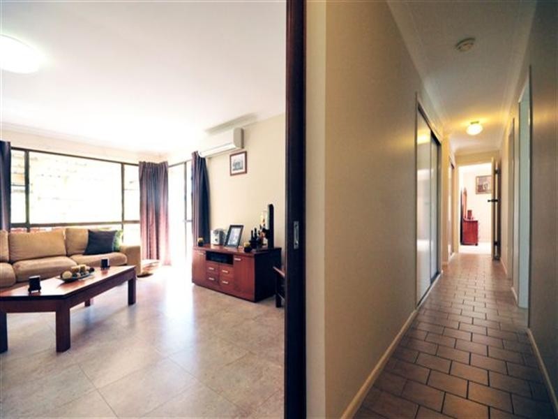 3 Kookaburra Court, Glenvale QLD 4350