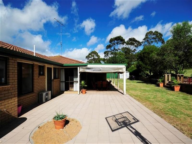 3 Kookaburra Court, Glenvale QLD 4350