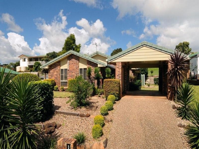 1 Quinlan Court, Darling Heights QLD 4350