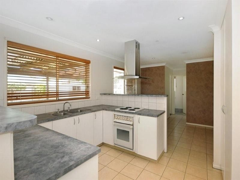 1 Quinlan Court, Darling Heights QLD 4350