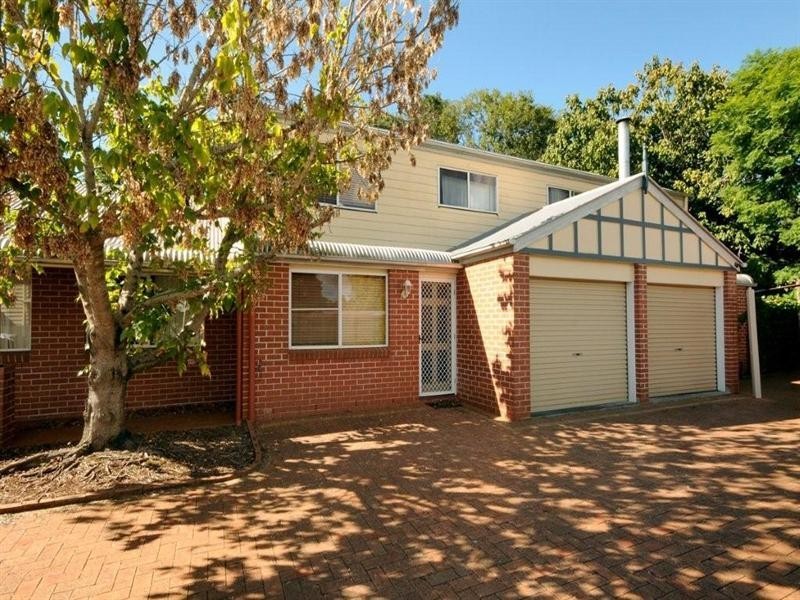 3/8 Lindsay Street, East Toowoomba QLD 4350