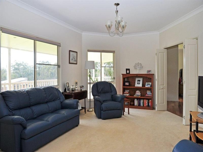 7 Holly Avenue, Highfields QLD 4352